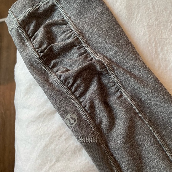 Grey Lululemon Leggings - Picture 6 of 7
